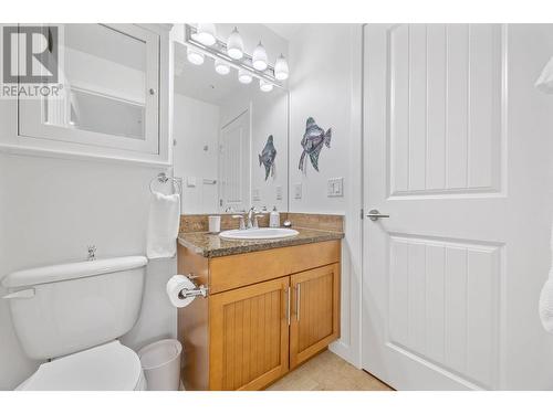 1933 Ambrosi Road Unit# 308, Kelowna, BC - Indoor Photo Showing Bathroom