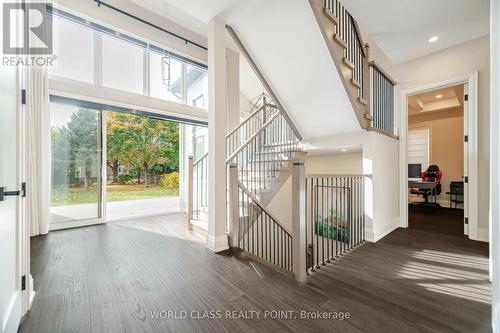 560 Woodview Road, Burlington, ON - Indoor Photo Showing Other Room