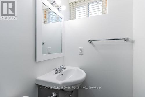 Bsmt - 2038 Ambridge Court, Mississauga, ON - Indoor Photo Showing Bathroom