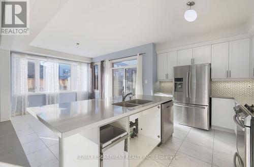 14 Station Drive, Cavan Monaghan, ON - Indoor Photo Showing Kitchen With Double Sink