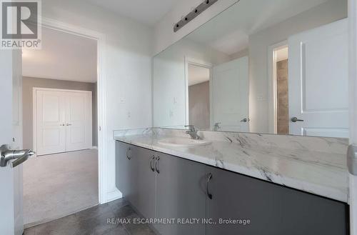 14 Station Drive, Cavan Monaghan, ON - Indoor Photo Showing Bathroom