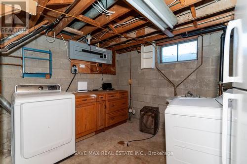 1163 Algonquin Boulevard, Peterborough, ON - Indoor Photo Showing Laundry Room