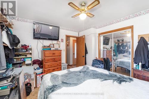 53 Cherry Street, Norfolk, ON - Indoor Photo Showing Bedroom