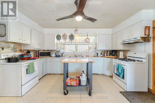 53 Cherry Street, Norfolk, ON - Indoor Photo Showing Kitchen