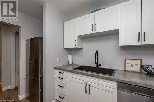 850 Lakeshore Drive Unit# 19, North Bay, ON - Indoor Photo Showing Kitchen