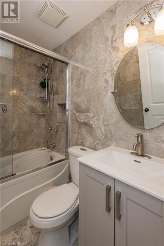 850 Lakeshore Drive Unit# 19, North Bay, ON - Indoor Photo Showing Bathroom