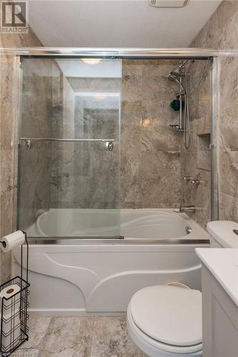 850 Lakeshore Drive Unit# 19, North Bay, ON - Indoor Photo Showing Bathroom