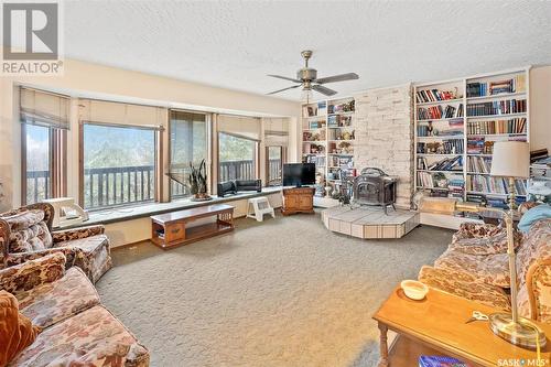 119 Bettker Road, Aberdeen Rm No. 373, SK - Indoor Photo Showing Living Room