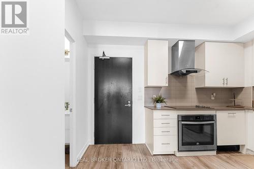 707 - 195 Bonis Avenue, Toronto, ON - Indoor Photo Showing Kitchen