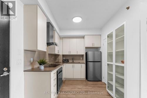 707 - 195 Bonis Avenue, Toronto, ON - Indoor Photo Showing Kitchen