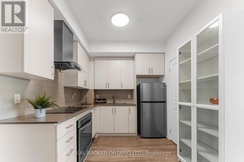 707 - 195 Bonis Avenue, Toronto, ON - Indoor Photo Showing Kitchen