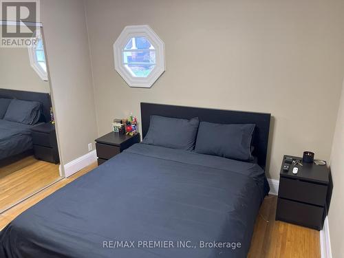 115 Raglan Street, Newmarket, ON - Indoor Photo Showing Bedroom