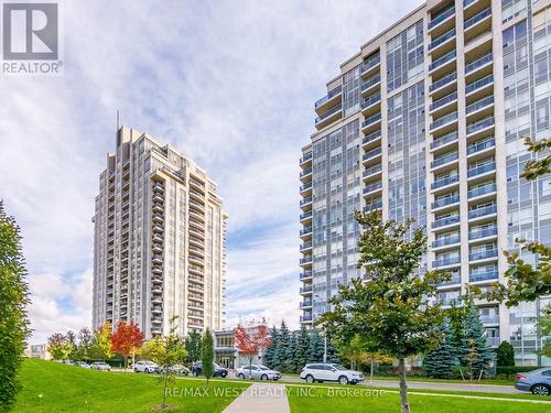 309 - 7 North Park Road, Vaughan, ON - Outdoor With Balcony With Facade