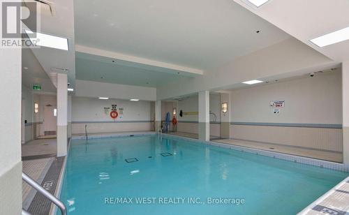 309 - 7 North Park Road, Vaughan, ON - Indoor Photo Showing Other Room With In Ground Pool