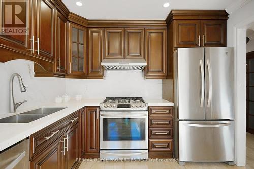 57 Chloe Crescent, Markham, ON - Indoor Photo Showing Kitchen With Stainless Steel Kitchen With Double Sink