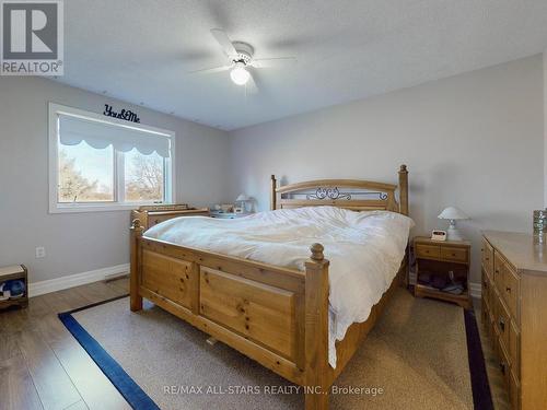 534 Varney Road, Georgina, ON - Indoor Photo Showing Bedroom