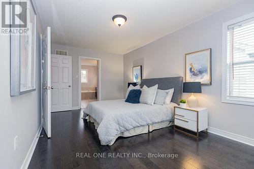 227 Esther Drive, Barrie, ON - Indoor Photo Showing Bedroom