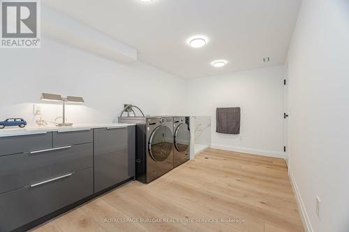 Lower - 415 Hampton Heath Road, Burlington, ON - Indoor Photo Showing Laundry Room