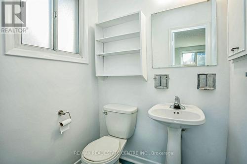 1287 Tyneburn Crescent, Mississauga, ON - Indoor Photo Showing Bathroom