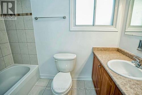 1287 Tyneburn Crescent, Mississauga, ON - Indoor Photo Showing Bathroom