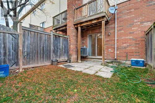 682 Summers Common, Burlington, ON - Outdoor With Exterior