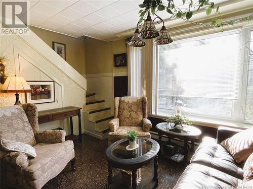 102 Principale Street, Saint-Basile, NB - Indoor Photo Showing Living Room