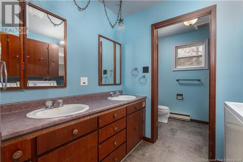 57 Communication Road, Irishtown, NB - Indoor Photo Showing Bathroom