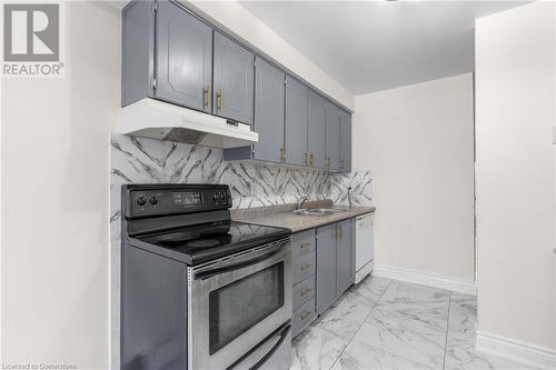 11 Parker Crescent, Ajax, ON - Indoor Photo Showing Kitchen