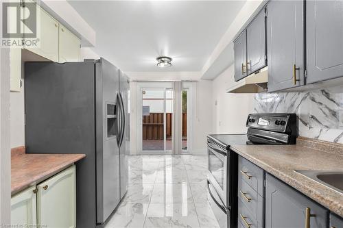 11 Parker Crescent, Ajax, ON - Indoor Photo Showing Kitchen