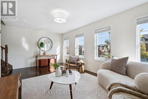 252 Remembrance Road, Brampton, ON - Indoor Photo Showing Living Room