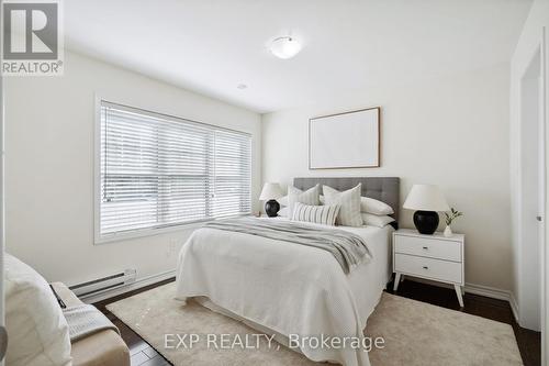 252 Remembrance Road, Brampton, ON - Indoor Photo Showing Bedroom