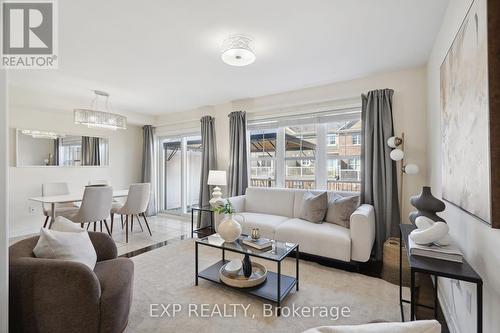 252 Remembrance Road, Brampton, ON - Indoor Photo Showing Living Room