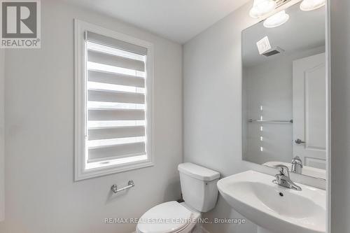 17 Arcola Street, Brampton, ON - Indoor Photo Showing Bathroom