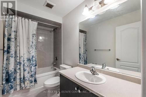 17 Arcola Street, Brampton, ON - Indoor Photo Showing Bathroom