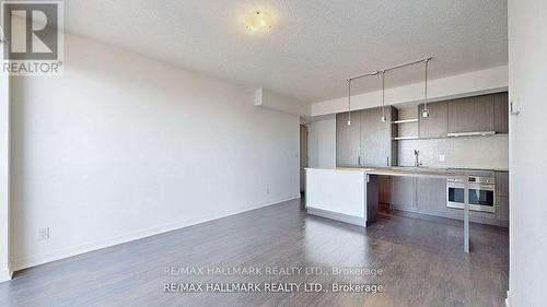 5301 - 100 Harbour Street W, Toronto, ON - Indoor Photo Showing Kitchen