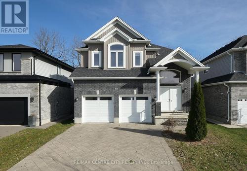 471 Sophia Crescent, London, ON - Outdoor With Facade