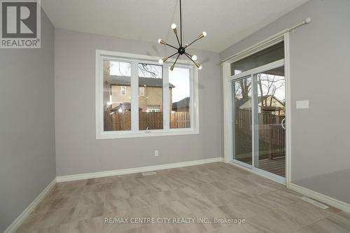 471 Sophia Crescent, London, ON - Indoor Photo Showing Other Room