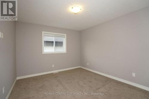 471 Sophia Crescent, London, ON - Indoor Photo Showing Other Room