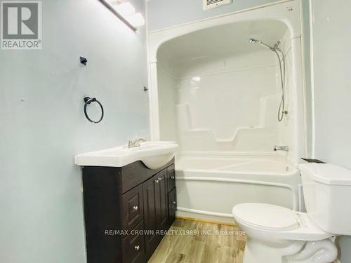 116 Brunetville Road E, Kapuskasing, ON - Indoor Photo Showing Bathroom