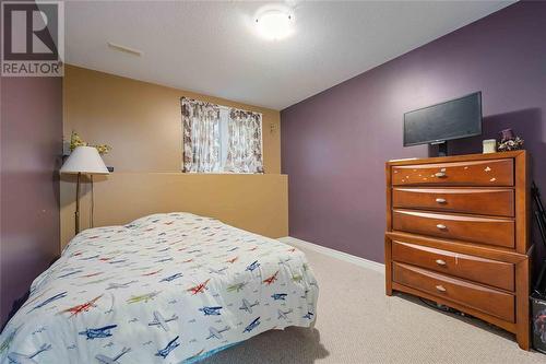 4017 Applewood Drive, Petrolia, ON - Indoor Photo Showing Bedroom