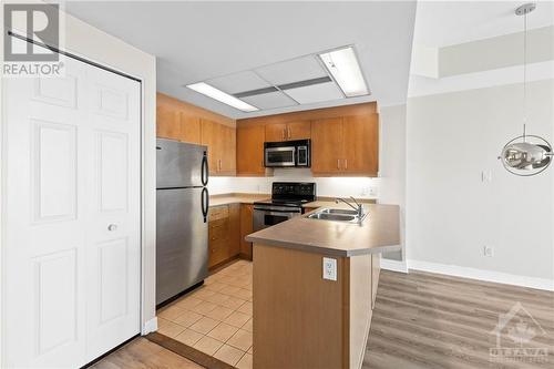 134 York Street Unit#1207, Ottawa, ON - Indoor Photo Showing Kitchen With Double Sink