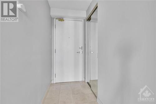 1440 Heron Road Unit#704, Ottawa, ON - Indoor Photo Showing Other Room