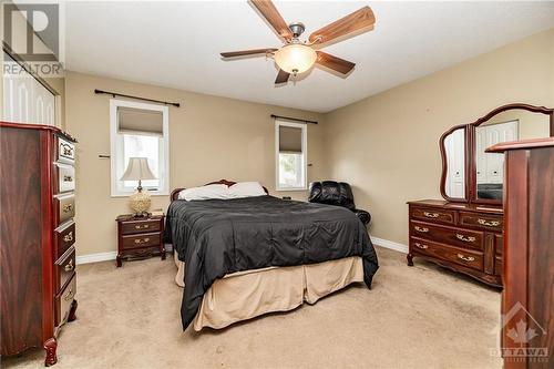 128 Olde Towne Avenue, Russell, ON - Indoor Photo Showing Bedroom