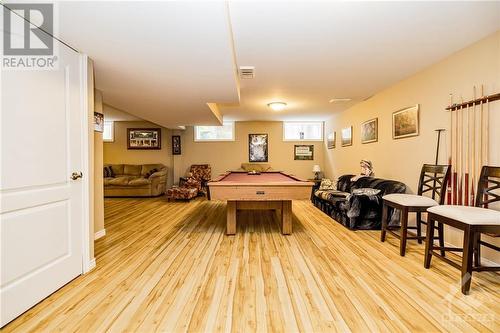 128 Olde Towne Avenue, Russell, ON - Indoor