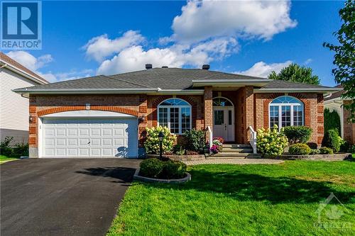 full front of house - 60 Forest Creek Drive, Ottawa, ON - Outdoor