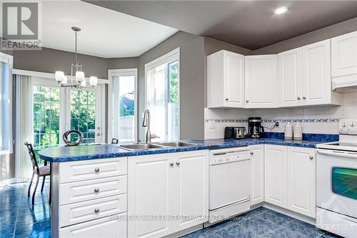 60 Forest Creek Drive, Ottawa, ON - Indoor Photo Showing Kitchen With Double Sink