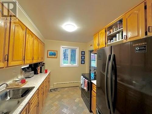 50 Brookfield Avenue, Corner Brook, NL - Indoor Photo Showing Kitchen