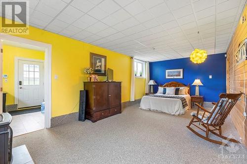 4225 Scotch Line, Perth, ON - Indoor Photo Showing Bedroom