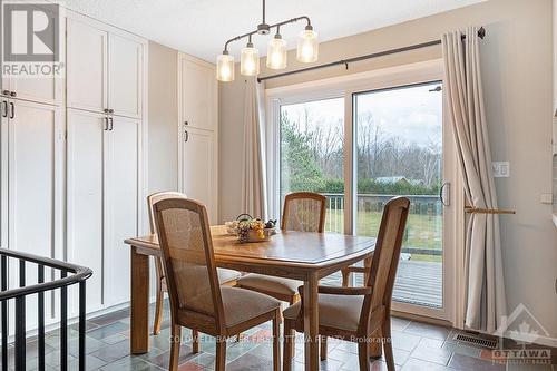 4225 Scotch Line, Tay Valley, ON - Indoor Photo Showing Dining Room