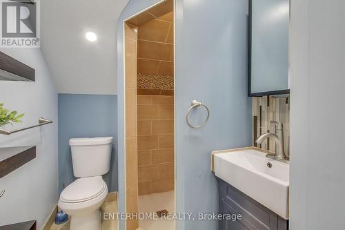 6 Wallbridge Court, Toronto, ON - Indoor Photo Showing Bathroom